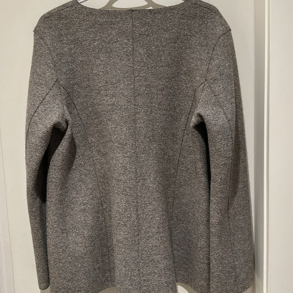 Wool Assymetrical jacket - Picture 6 of 8